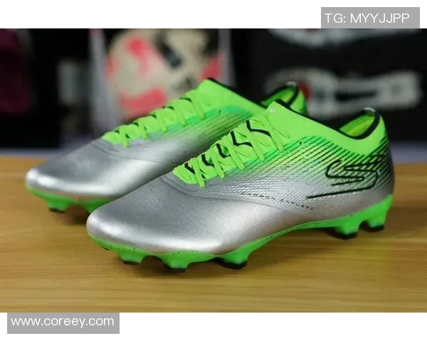 为什么许多球星偏爱穿中端足球鞋而非高端鞋款的原因分析 为什么许多球星偏爱穿中端足球鞋而非高端鞋款的原因分析