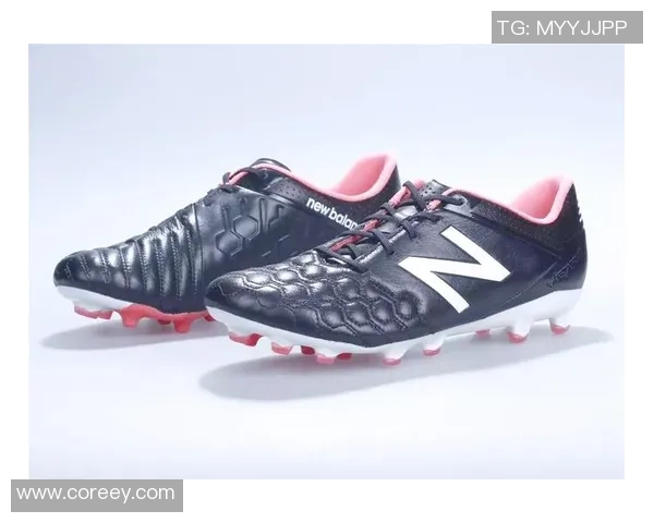 球星专属足球鞋价格揭秘不同品牌与款式差异分析 球星专属足球鞋价格揭秘不同品牌与款式差异分析