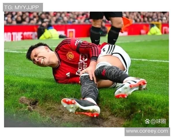 足球巨星赛场意外摔倒瞬间展现狼狈却依旧充满真实魅力 足球巨星赛场意外摔倒瞬间展现狼狈却依旧充满真实魅力
